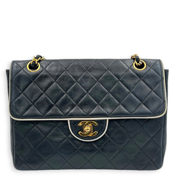 CC Flap White Piping Shoulder Bag Navy in Lambskin, Gold hardware
