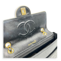 CC Flap White Piping Shoulder Bag Navy in Lambskin, Gold hardware