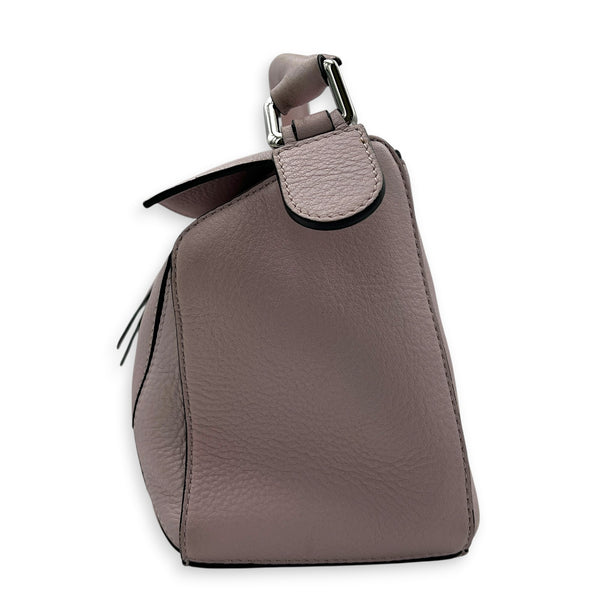 Puzzle Shoulder Bag Small Iridescent Pink in Calfskin, Silver hardware