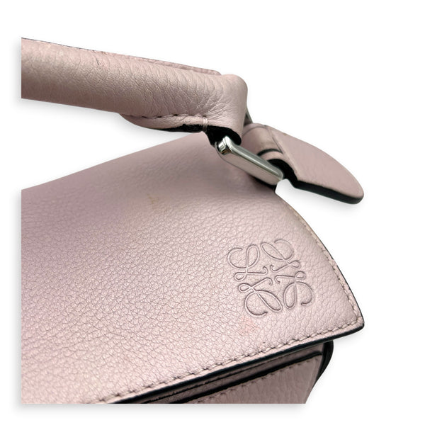 Puzzle Shoulder Bag Small Iridescent Pink in Calfskin, Silver hardware