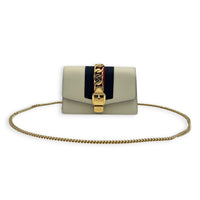 Sylvie Wallet On Chain White in Calfskin, Gold hardware
