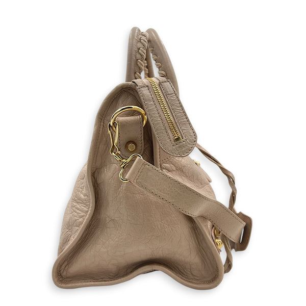City Medium Pink Top Handle Bag in Lambskin, Gold hardware