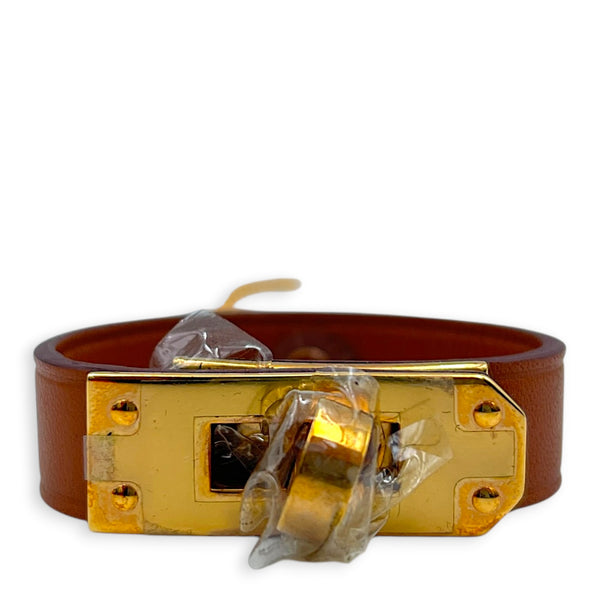 Kelly Brown in Swift, Gold hardware