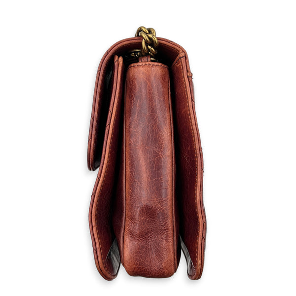 Perfect Edge Shoulder Bag Red in Calfskin, Gold hardware