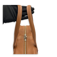 Victoria II 35 Brown Tote Bag in Clemence, Palladium hardware