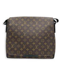 District Brown Shoulder Bag in Monogram Coated Canvas,  hardware
