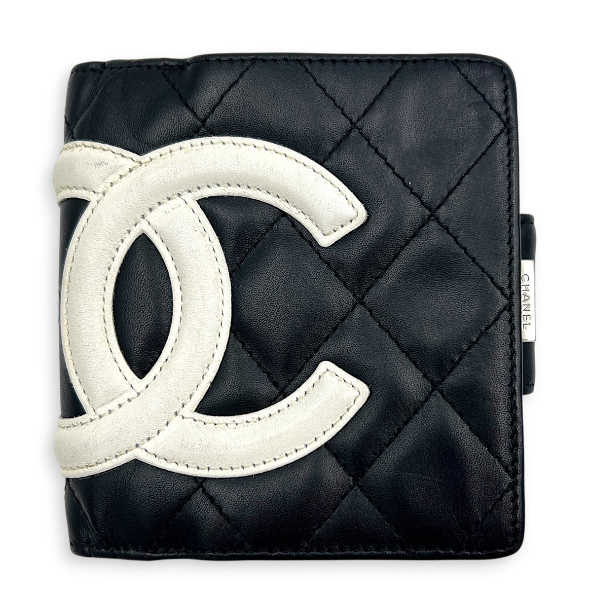 Cambon Compact Black Wallet in Lambskin, Silver hardware