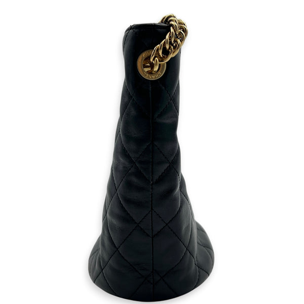 CC Turnlock Charms Chain Bucket Bag Black in Lambskin, Gold hardware