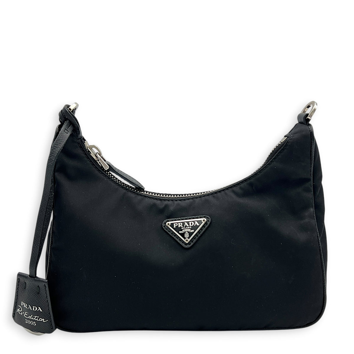 Re-Edition 2005 Shoulder Bag Nero in Re-Nylon, Silver hardware