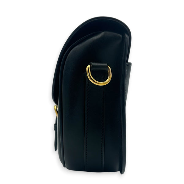 Bobby Shoulder Bag Black in Calfskin, Gold hardware