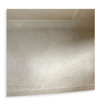 L27 Shoulder Bag White in Calfskin, Gold hardware