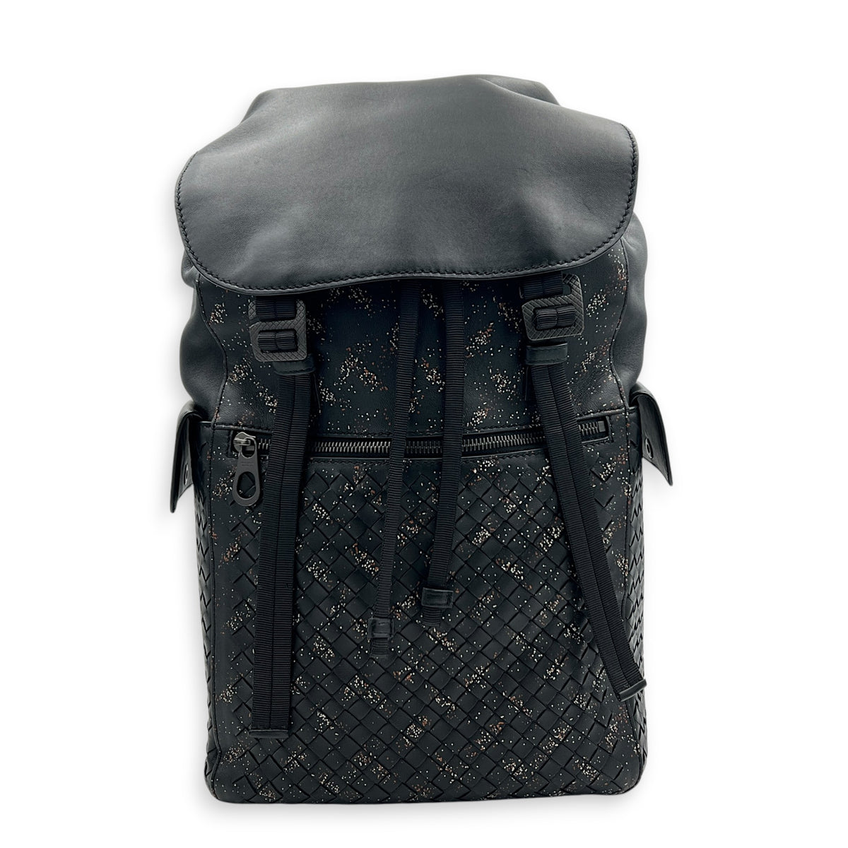 Intrecciato Backpack Black in Calfskin, Gunmetal hardware