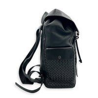 Intrecciato Backpack Black in Calfskin, Gunmetal hardware