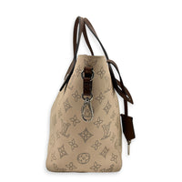 Hina Beige Shoulder Bag in Mahina Leather, Silver hardware