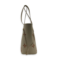 Neverfull MM Beige Tote Bag in Monogram Empreinte Leather, Gold hardware