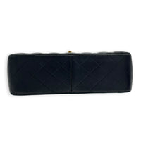 Classic Double Flap Shoulder Bag Jumbo Black in Lambskin, Gold hardware