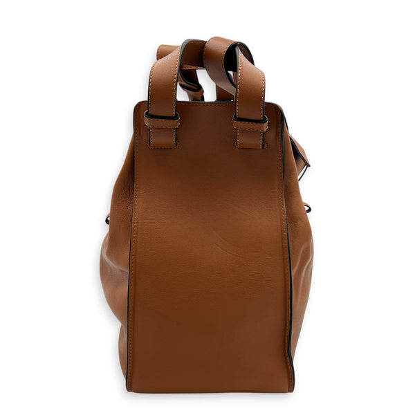 Hammock Large Brown Shoulder Bag in Calfskin, Silver hardware