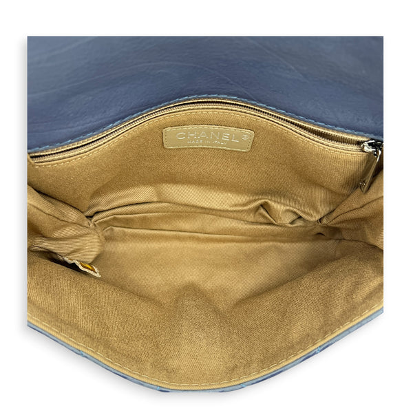 CC Shoulder Bag Small Blue in Lambskin, Silver hardware