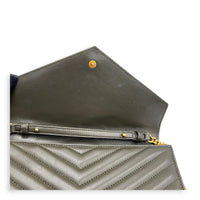 Cassandra Wallet On Chain Dark Khaki / Olive Green in Lambskin, Gold hardware