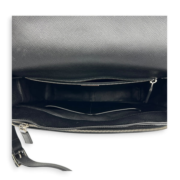Travel Messenger Black in Saffiano Leather, Silver hardware