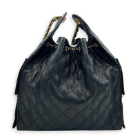 C25 Medium Black Shoulder Bag in Caviar Leather, Gold hardware
