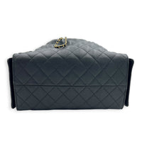 C25 Medium Black Shoulder Bag in Caviar Leather, Gold hardware