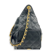 C25 Medium Black Shoulder Bag in Caviar Leather, Gold hardware