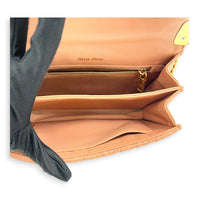 Matelassé Shoulder Bag Pink in Calfskin, Gold hardware