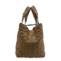 Toujours Tote Bag Medium Warm Taupe in Lambskin, Gold hardware