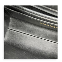 Retro Twist Top Handle Bag Black in Caviar Leather, Gold hardware