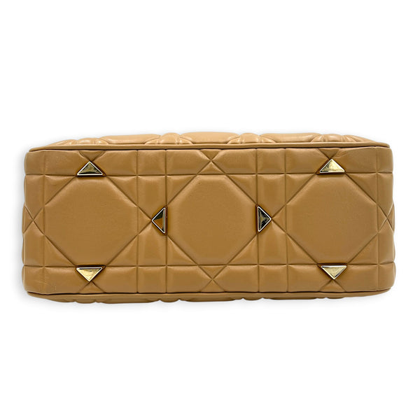 The Lady 95.22 Medium Caramel Tote Bag in Lambskin, Gold hardware