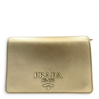Logo Gold Wallet On Chain in Saffiano Leather, Gold hardware