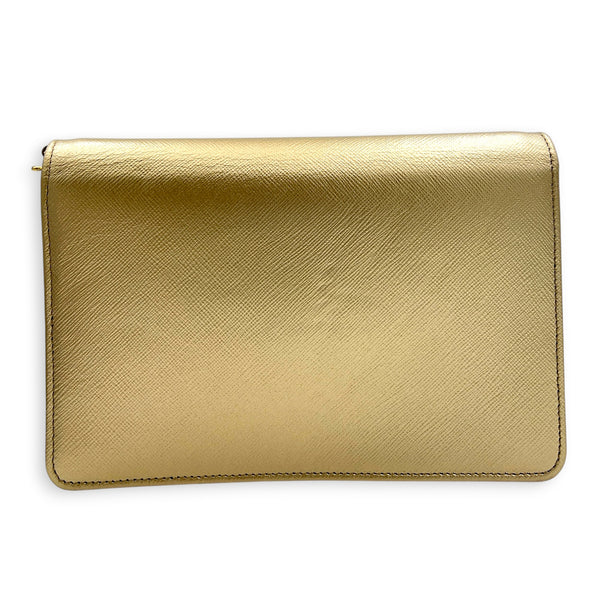 Logo Gold Wallet On Chain in Saffiano Leather, Gold hardware