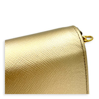 Logo Gold Wallet On Chain in Saffiano Leather, Gold hardware