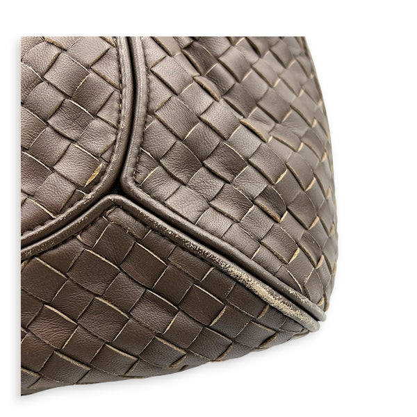 Intrecciato Shoulder Bag Brown in Nappa Leather, Ruthenium hardware