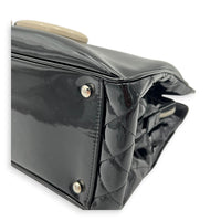 Lipstick Black Shoulder Bag in Patent Leather, Silver hardware