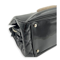 Lipstick Black Shoulder Bag in Patent Leather, Silver hardware