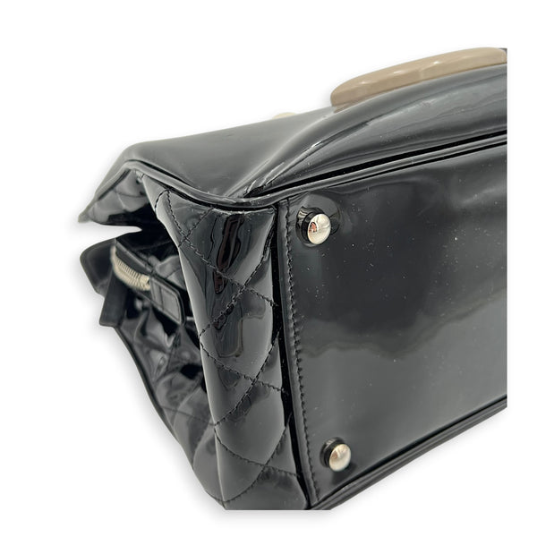 Lipstick Black Shoulder Bag in Patent Leather, Silver hardware