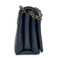 CC Quilted Chain Blue Shoulder Bag in Calfskin, Gold hardware