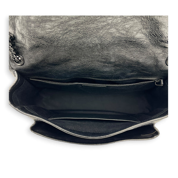 Niki Medium Black Shoulder Bag in Calfskin, Monochrome hardware