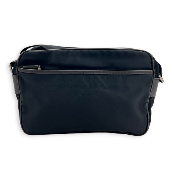Re-Nylon Crossbody Bag Nero in Nylon, Silver hardware