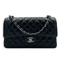 Classic Double Flap Shoulder Bag Medium Black in Caviar Leather, Silver hardware