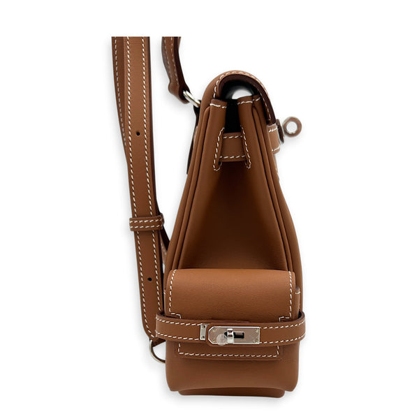 Kelly Jump Gold Backpack in Swift, Palladium hardware