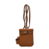 Kelly Jump Gold Backpack in Swift, Palladium hardware