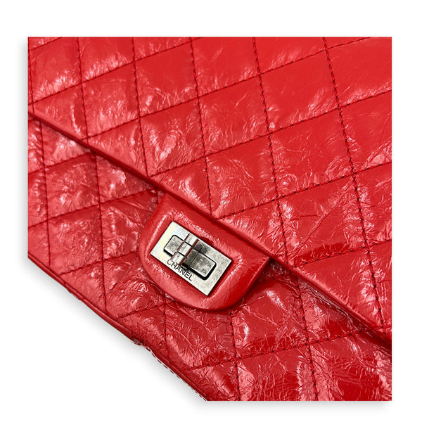 2.55 Shoulder Bag Medium Red in Patent Leather, Ruthenium hardware
