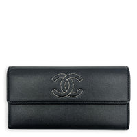 CC Black Wallet in Caviar Leather, Gold hardware