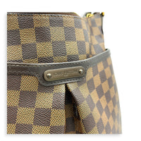 Bloomsburry Ebene Shoulder Bag in, Gold hardware