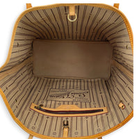 Neverfull Tote Bag MM Monogram in Monogram Coated Canvas, Gold hardware
