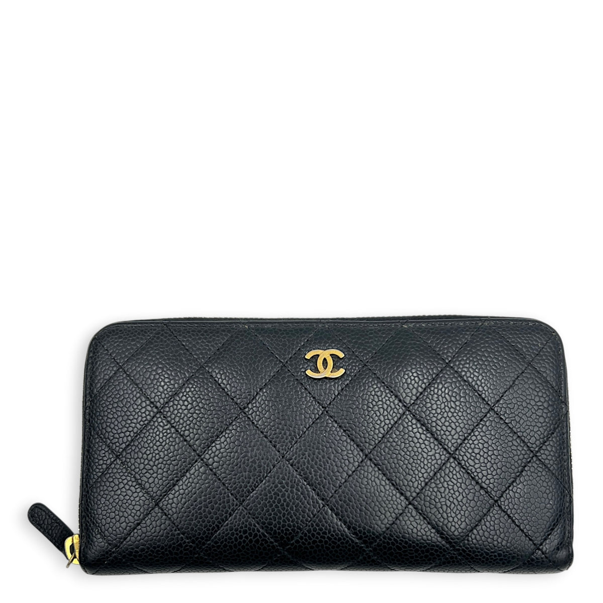 Classic Wallet Black in Caviar Leather, Gold hardware