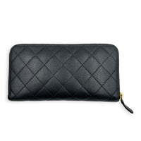Classic Wallet Black in Caviar Leather, Gold hardware